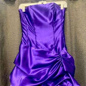 Strapless violet dress